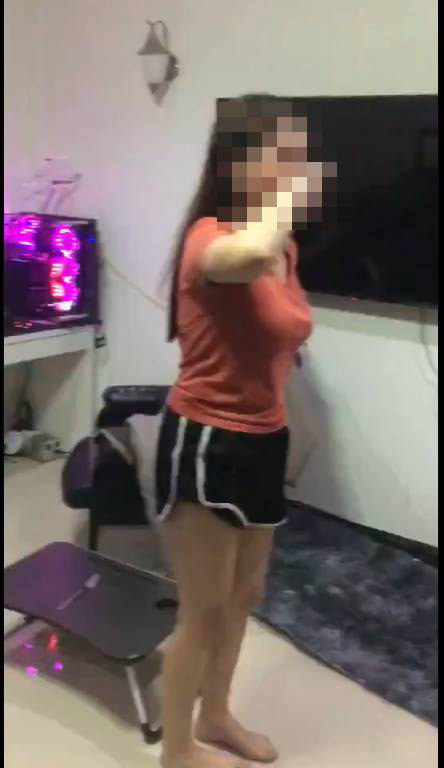 แฉนักร้องวงดัง ทำร้ายแฟน 