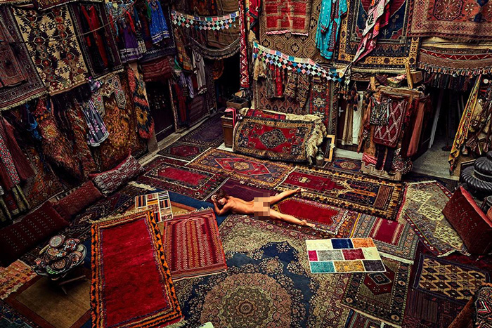 มาริสา พาเพน นางแบบนู้ด