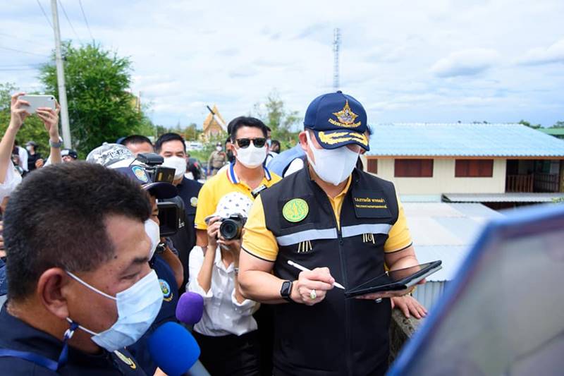 ธรรมนัส พรหมเผ่า