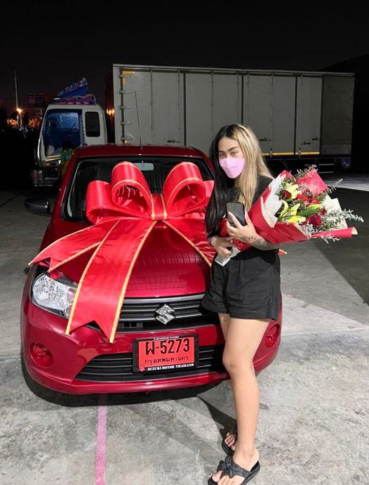 ขายรถกล่องสุ่มที่ได้จาก พิมรี่พาย