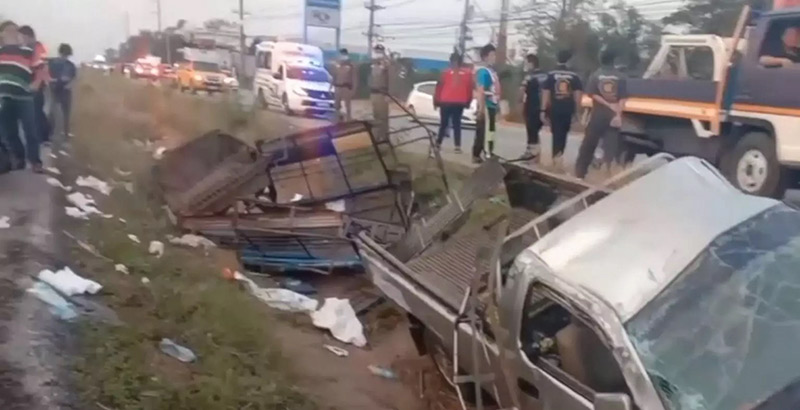 รถนักเรียนคว่ำ เด็ก 6 ขวบดับ