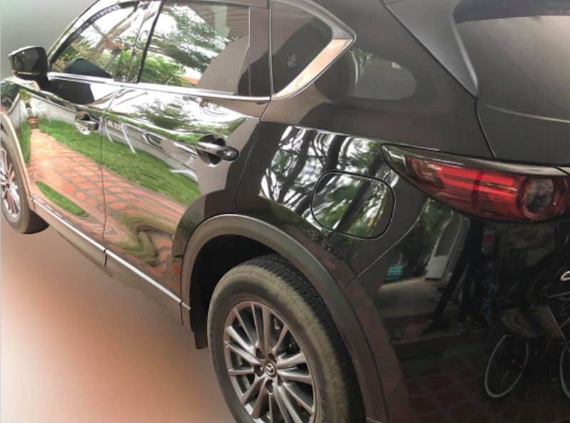 ปัญหารถป้ายแดง