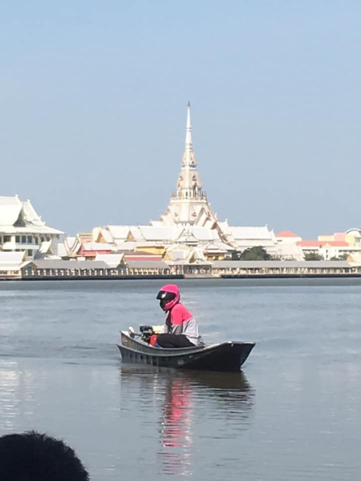 ฟู้ดแพนด้าพายเรือส่งอาหาร