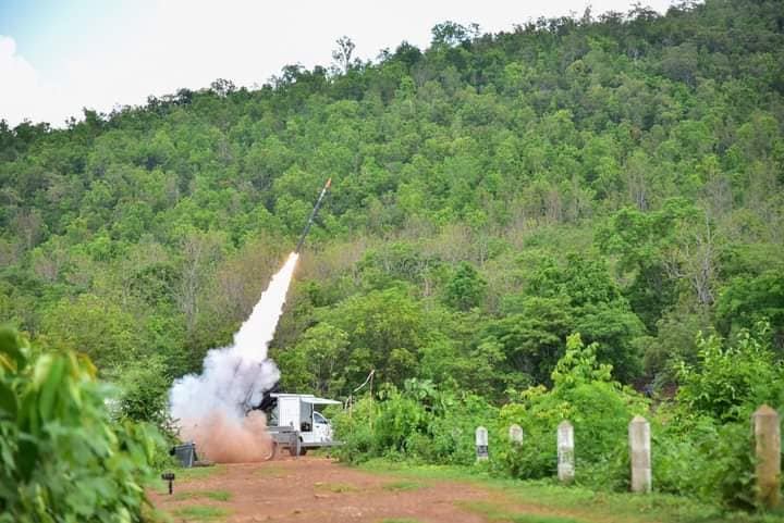 ฝนหลวงใช้จรวดยิงขึ้นฟ้า