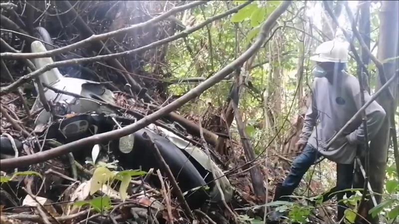 ขี่มอเตอร์ไซค์ตกเหวตาย