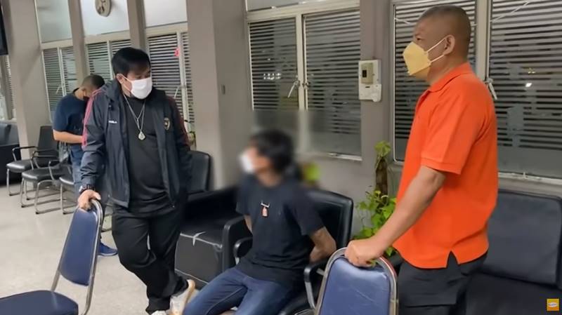 โจรขโมยรถโดนจับ ใช้ใบไม้พรางตัวอ้างมีของขลัง