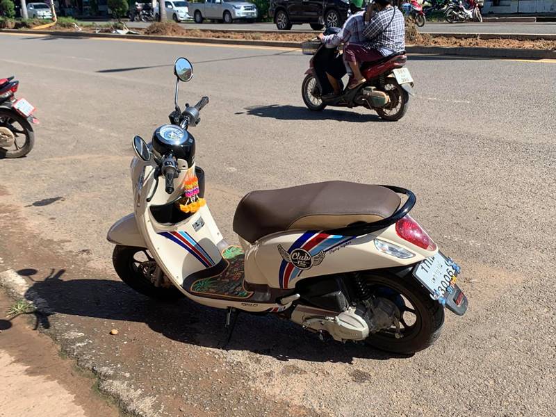 ขี่รถผิดคัน