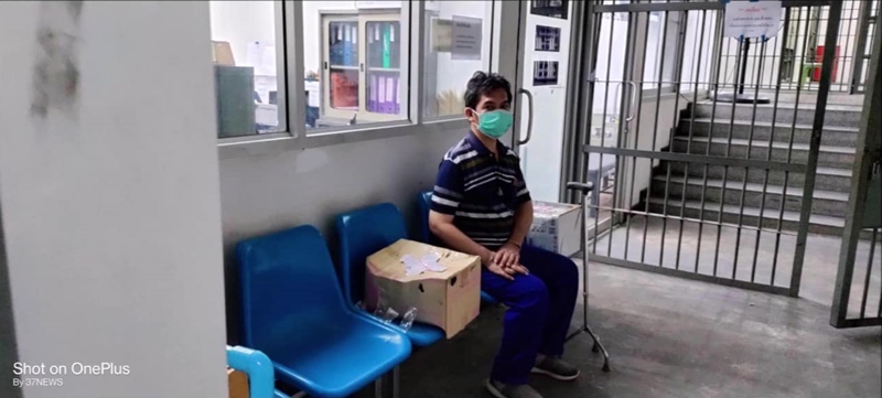 ตำรวจจับคนพิการ ร้านขายของชำ ข้อหาไม่ติดอากรแสตมป์บุหรี่