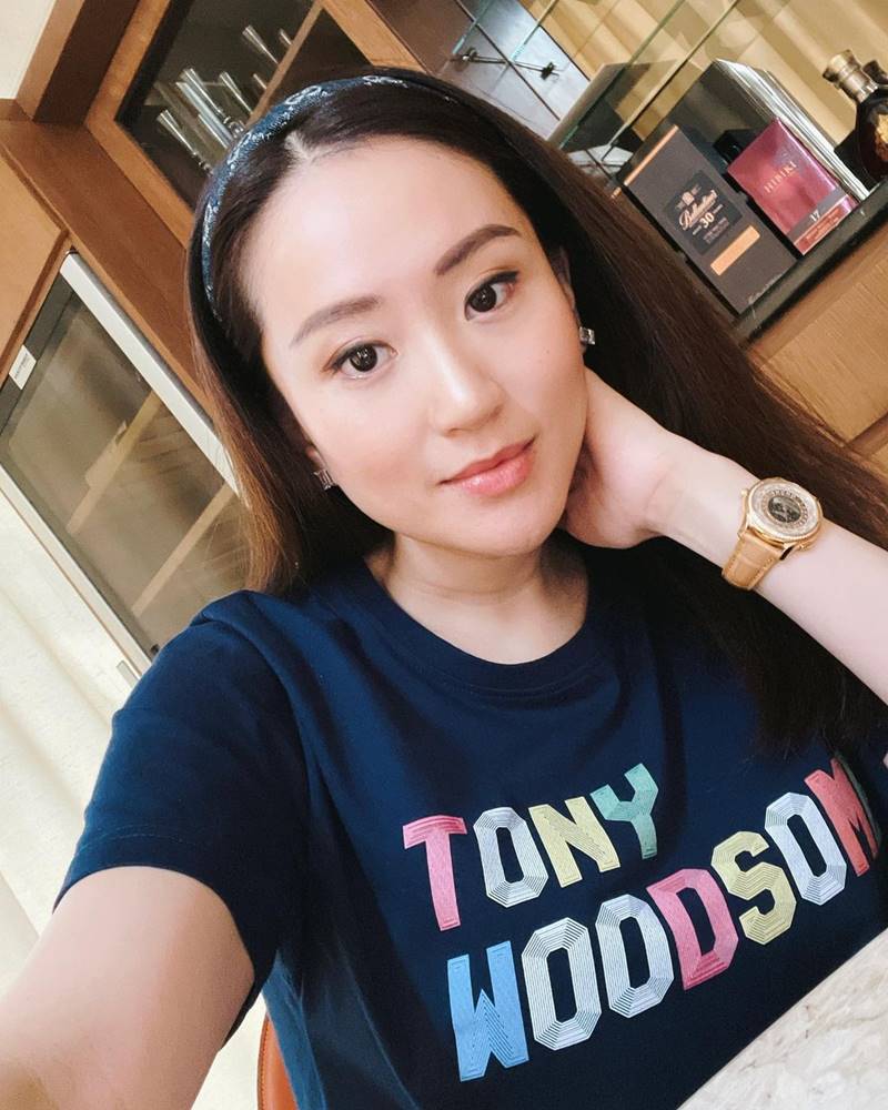 อุ๊งอิ๊ง ชินวัตร เจอเด็ก 17 อ้างเป็นแฟนคลับ หลอกเงิน