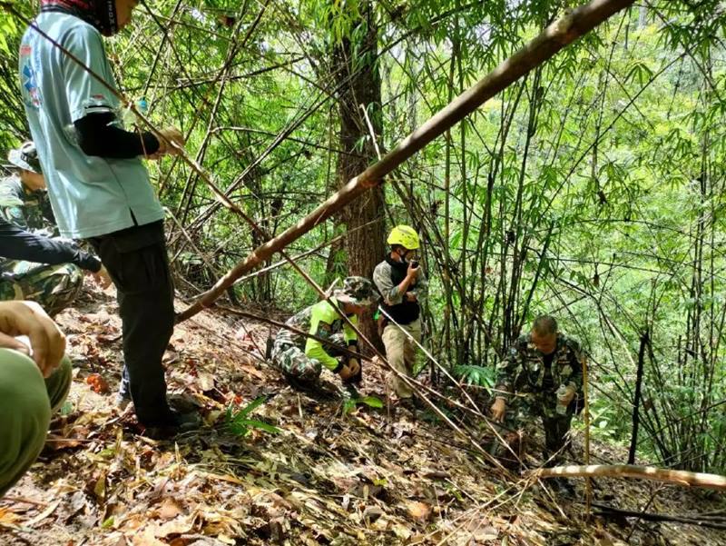 น้องบอส หลงป่า กลายเป็นศพเปลือย