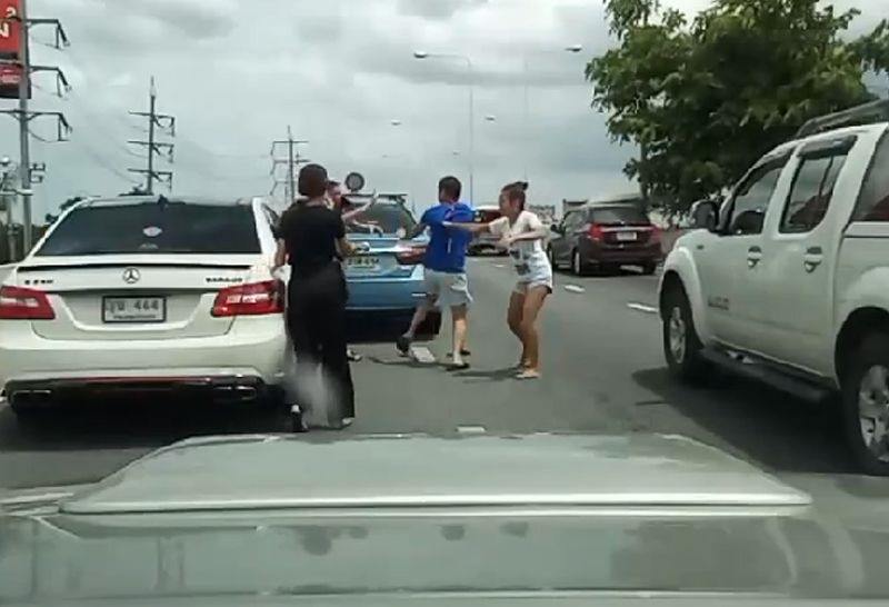 ลูกผู้พิพากษา ทำร้ายพ่อแม่ไวท์ ณวัชร์