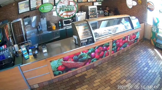 สู้โจรด้วยมือเปล่า