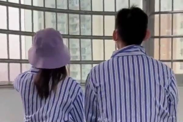 อดีตคู่รักกลับมาเจอกันในโรงพยาบาล