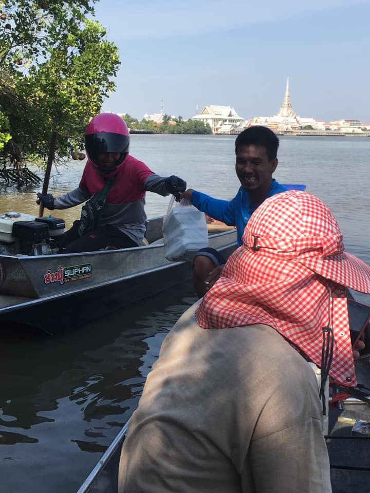 ฟู้ดแพนด้าพายเรือส่งอาหาร