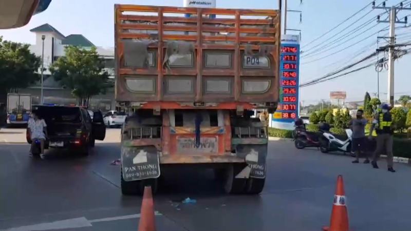 ผัวขับรถพ่วงทับเมียตาย