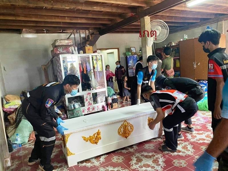 พ่อฆ่าลูก