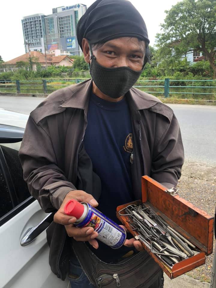 ช่างซ่อมกุญแจรถ