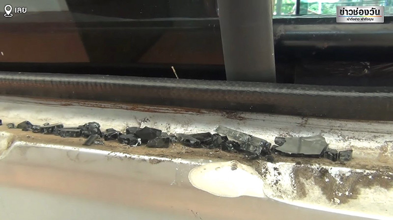 ผู้ต้องหาสะเดาะกุญแจมือหนีตำรวจ