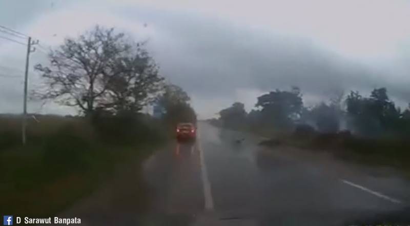 ข่าวBMW Z4ชนสวิฟต์