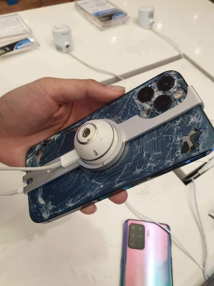 ช่างแอร์พังศูนย์มือถือ