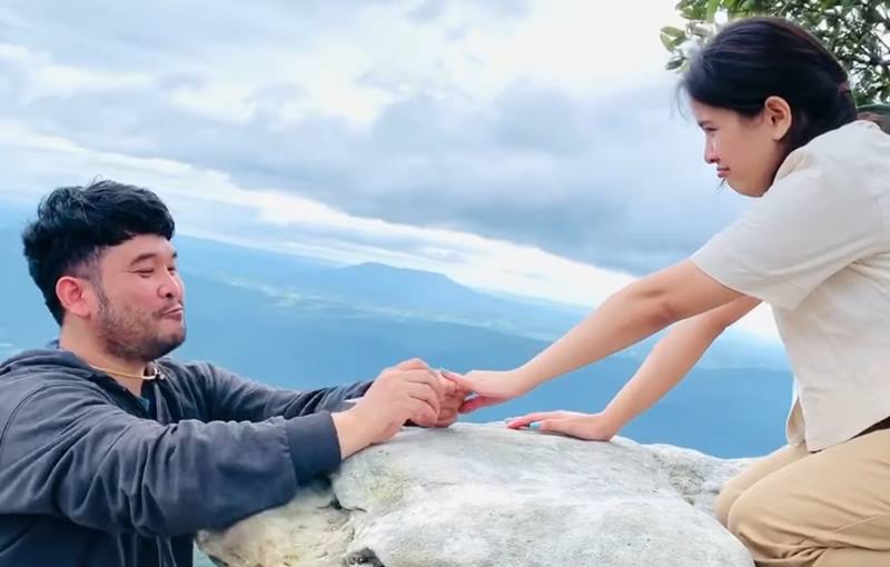 ขอแต่งงานบนภูกระดึง 