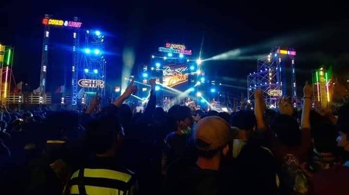 คอนเสิร์ต งานช้างสุรินทร์