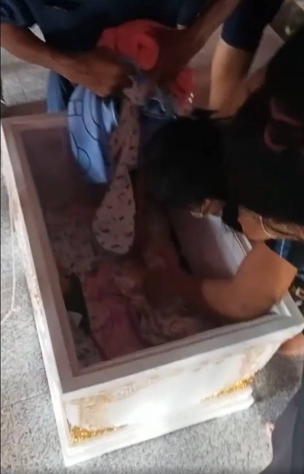 ศพทารกหายปริศนา