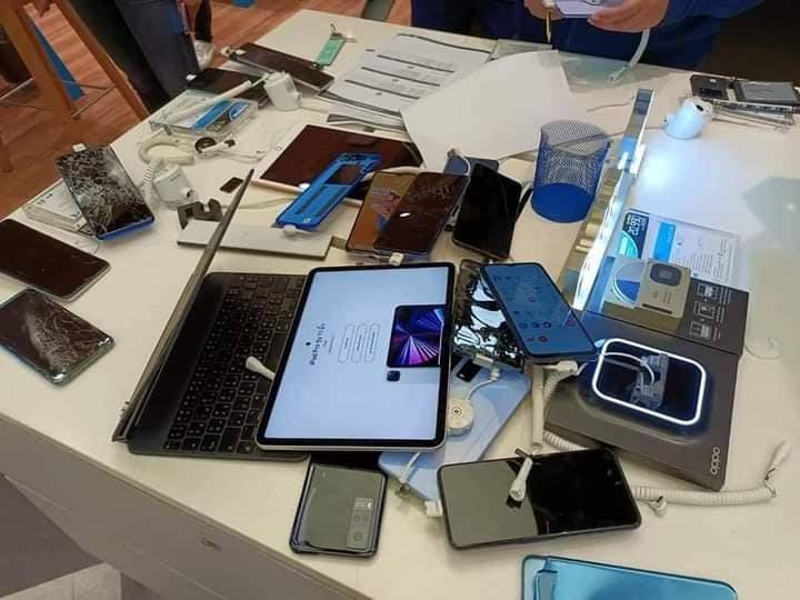 ช่างแอร์พังศูนย์มือถือ