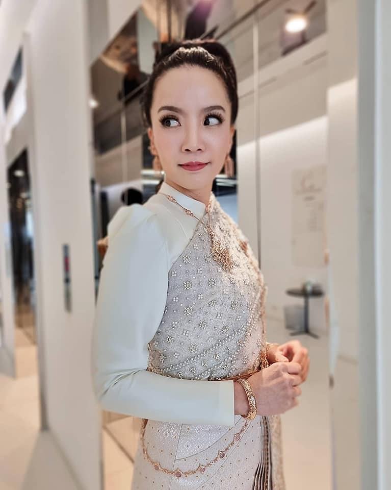 หลี่แชร์ วิยดา ผู้ประกาศข่าวช่อง 8