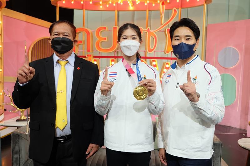 เทนนิส พาณิภัค โค้ชเช