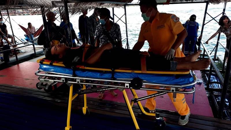 เจ็ตสกีชนแพ