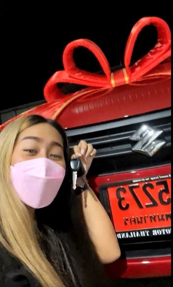 ขายรถกล่องสุ่มที่ได้จาก พิมรี่พาย