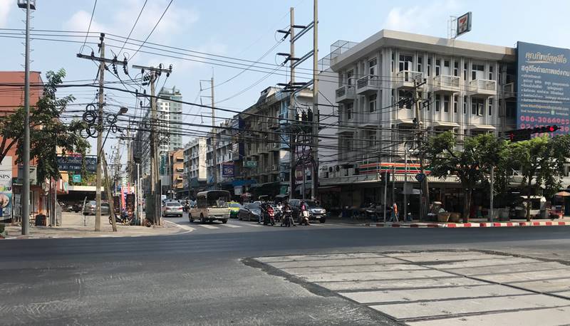 ดราม่ายูทูบเบอร์ ถ่าย Vlog ร้านดังลาซาล