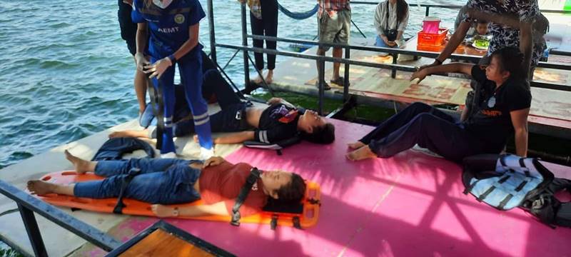 เจ็ตสกีชนแพ