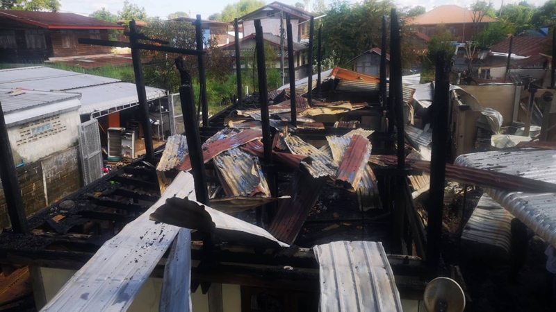 ไฟไหม้บ้าน เงินล้าน-ทอง ไหม้เรียบ