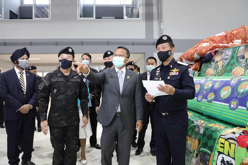 ยึดสินค้าละเมิดลิขสิทธิ์