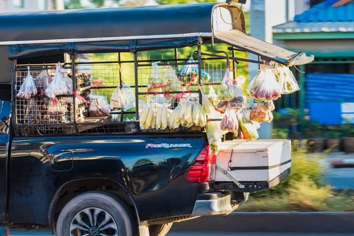 สาวระบาย รถกับข้าว ปลุกทุกตี 5 ครึ่ง