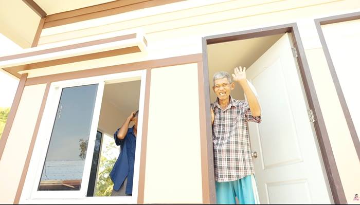 พิมรี่พาย สร้างบ้านให้คนเก็บขยะ