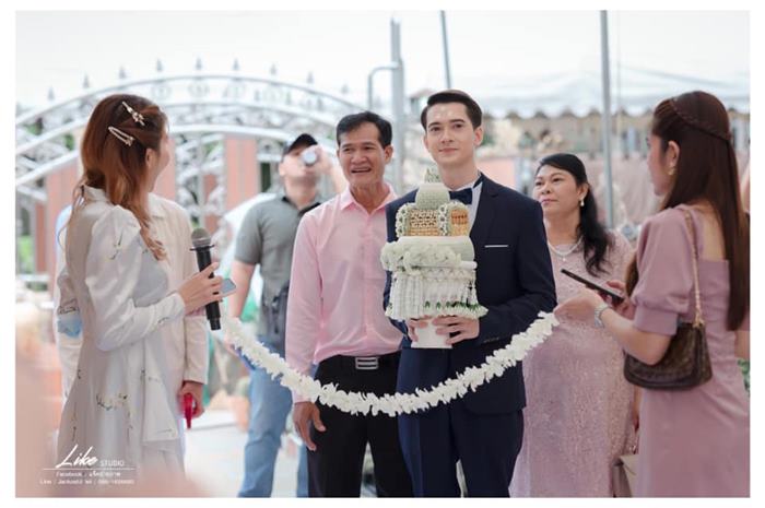 เส้นทางความรัก เจ้าบ่าวหล่อ