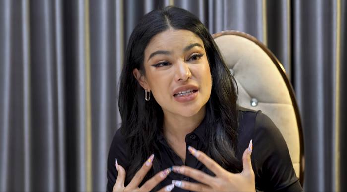 พิมรี่พาย งัดหลักฐานโต้ สาวป่วยติดเตียง