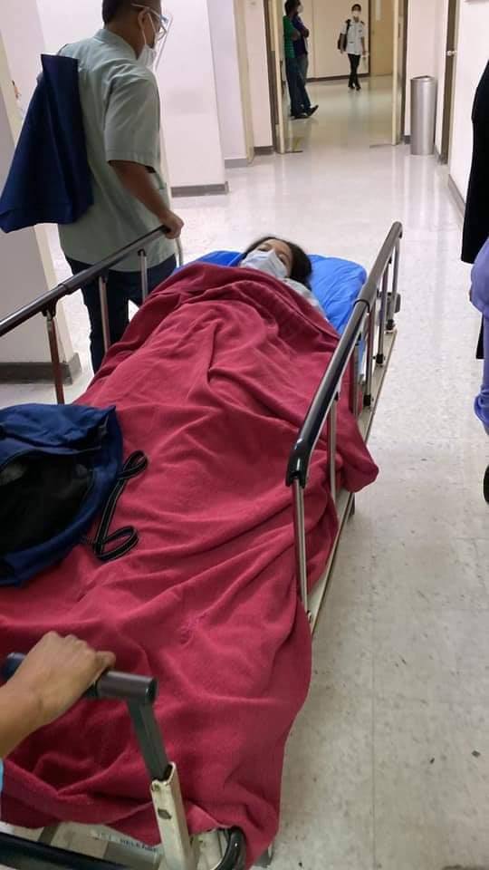 คลอดลูกบนรถ 