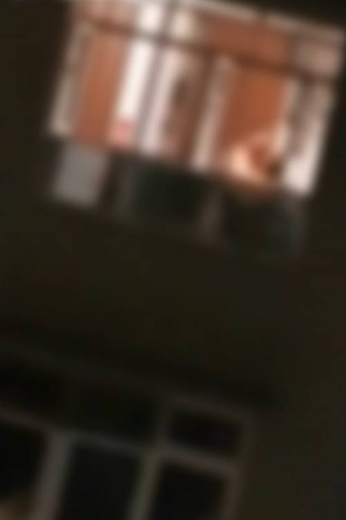 คู่รักมีเซ็กส์โชว์