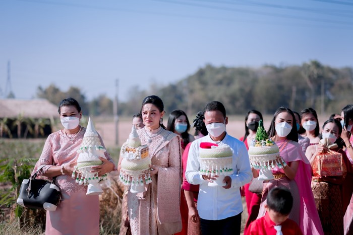 เจ้าสาวยกขันหมากขอเจ้าบ่าว