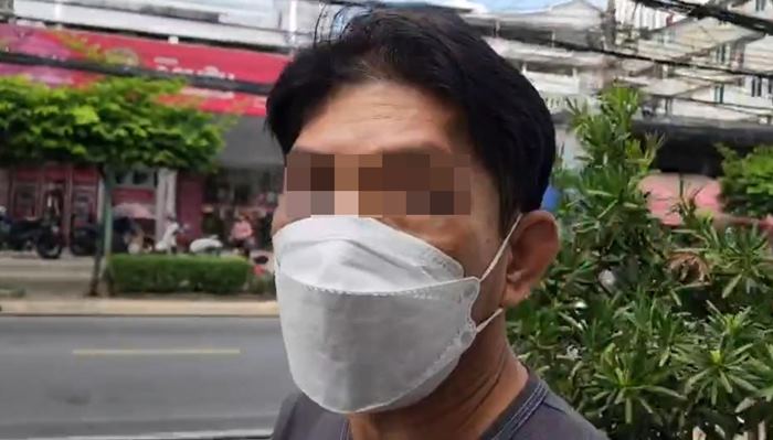 ขับรถชนผัวเมียขายหมูปิ้งตาย