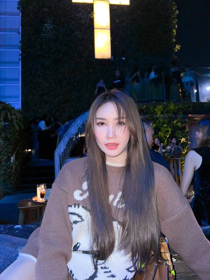 บาสตี้ เน็ตไอดอลสาวสอง