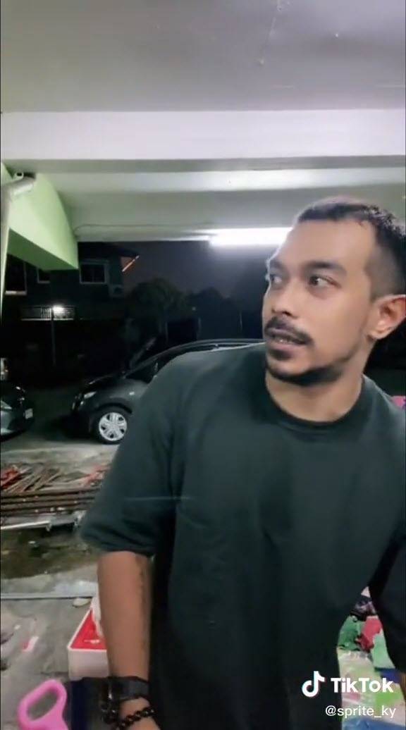 หนุ่มไลฟ์ขายเสื้อ ข้างบ้านฟาดปากกันเดือด