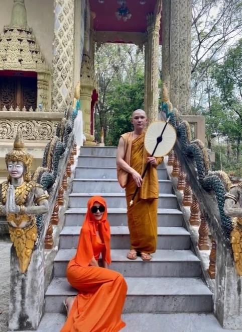 งานบวชธีมสีส้ม