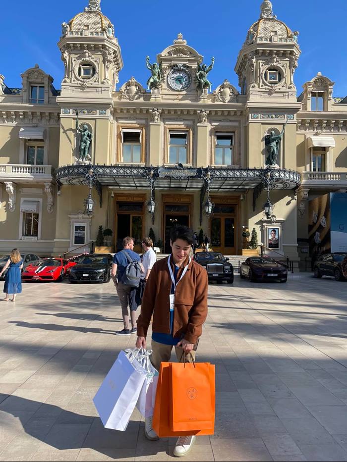 โดนทุบรถที่ฝรั่งเศส