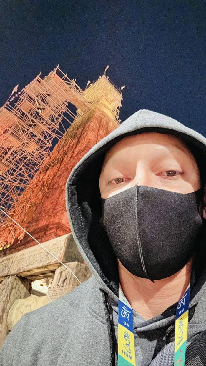 พระแจ๊ส สรวีย์ อดีตมิสทิฟฟานี่ สึกแล้ว