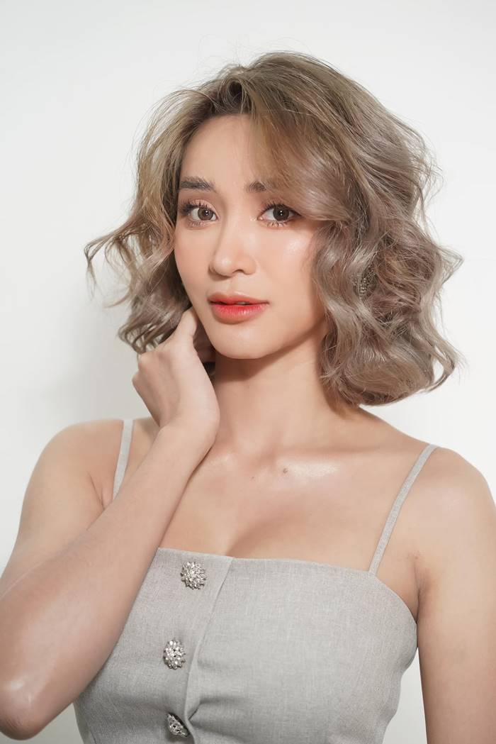 มินดา มีทรัพย์สิน